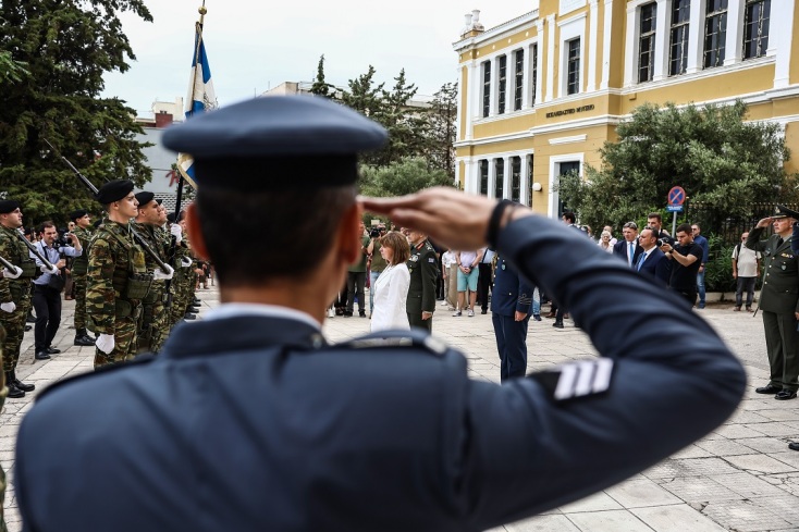 Με αναφορές στην αθλητική βία το μήνυμα της ΠτΔ για τον Δεκαπενταύγουστο