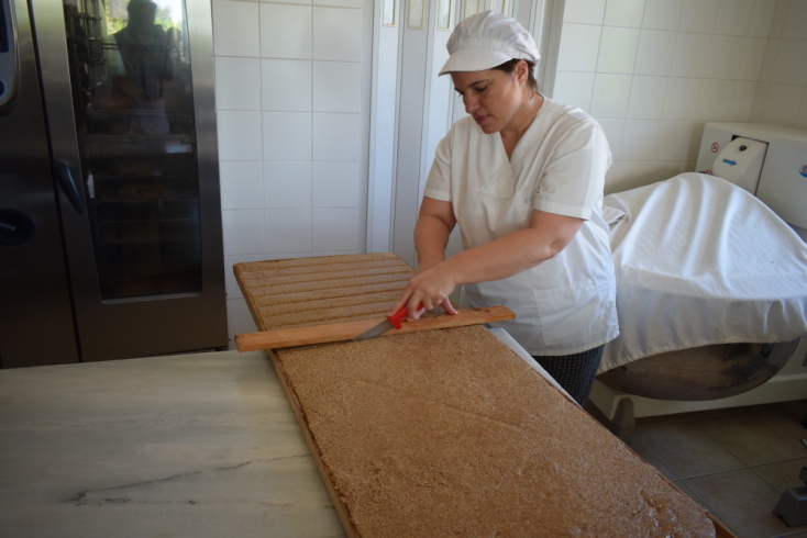 Που θα βρεις το αυθεντικό ροδίτικο μελεκούνι;