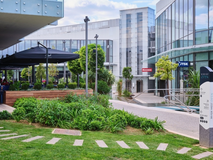 River West τον Σεπτέμβριο 