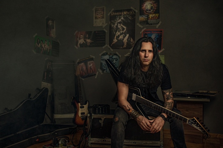 Gus G: Ο βιρτουόζος κιθαρίστας και ιδρυτής των Firewind δίνει 10 tips για νέους μουσικούς