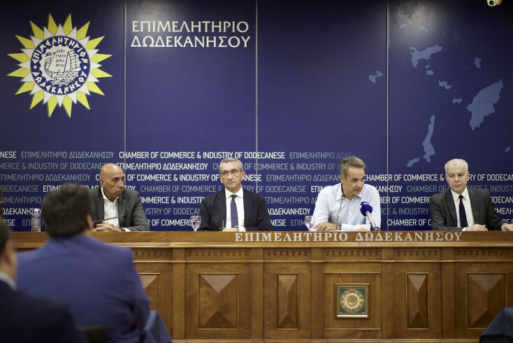 Μητσοτάκης: Να αποκατασταθεί το συντομότερο η ζημιά στο φυσικό περιβάλλον της Ρόδου