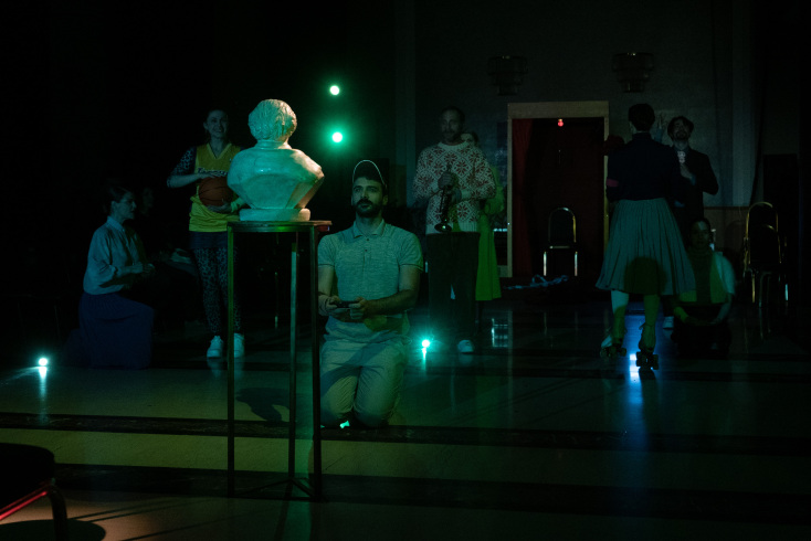 Το έργο "Απόλυτη μαγεία" της Αγγελικής Παπούλια στο ΚΘΒΕ