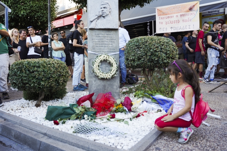 Παύλος Φύσσας: Δέκα χρόνια από τη δολοφονία του από τον Γιώργο Ρουπακιά - Αντιφασιστική πορεία στο Κερατσίνι - Συγκεντρώσεις στις μεγάλες πόλεις της χώρας.