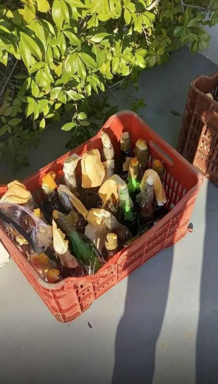 53 βόμβες μολότοφ και 4 εκρηκτικοί  εμπρηστικοί μηχανισμοί εντοπίστηκαν στον Ασπρόπυργο 