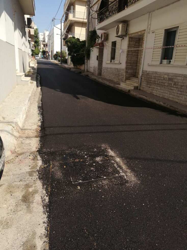 Σε εξέλιξη τα έργα ασφαλτόστρωσης στον Πειραιά, με χρηματοδότηση της Περιφέρειας