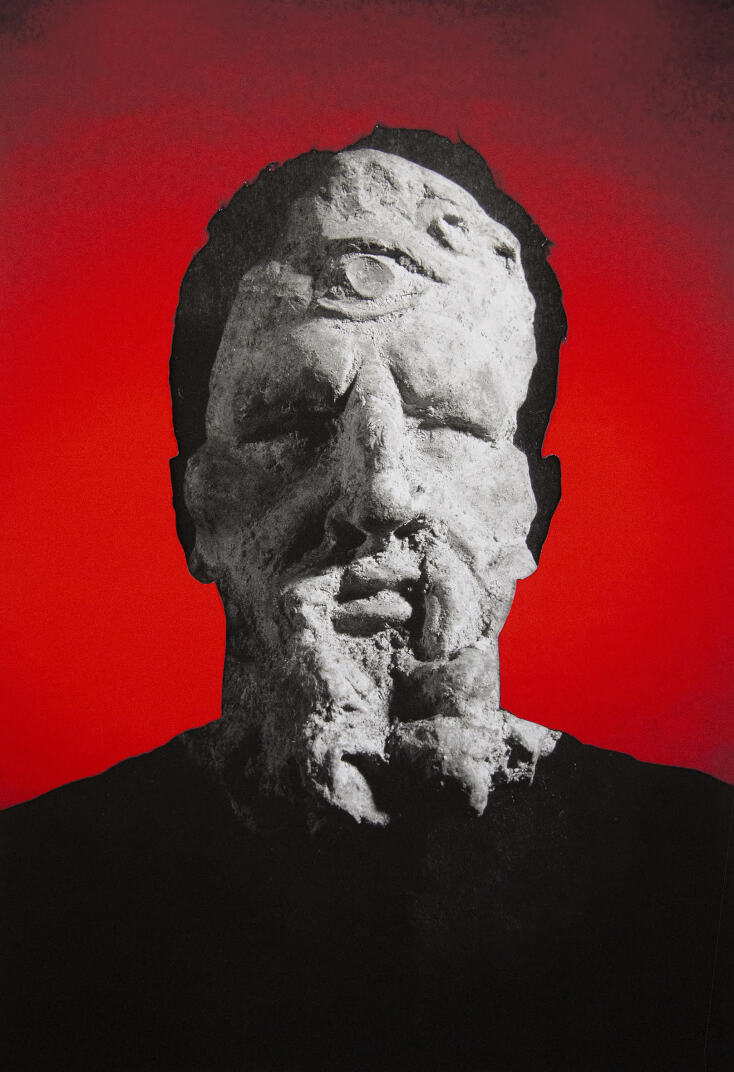 Το έργο του Πάνο Τσαγκάρη "The cave"