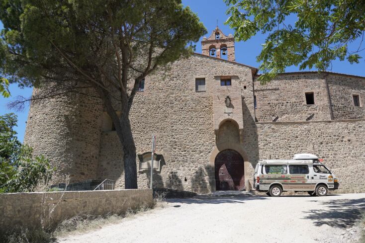 Θεσσαλονίκη: Με μια παλιά μοτοσικλέτα και ένα βανάκι θα εξερευνήσουν την αμερικανική ήπειρο, από την Παταγονία έως την Αλάσκα.