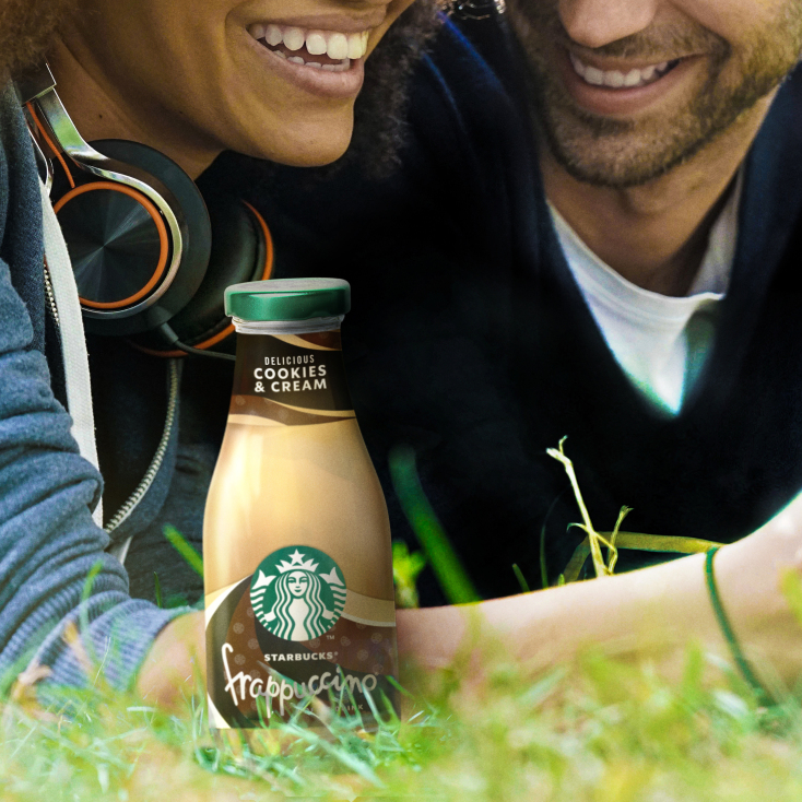 starbucks_frapp_glass_otg_cookies_cream_2022_crop_v1