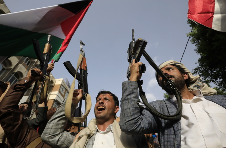 «Θα στείλουμε μια πολύ σκληρή απάντηση στη Χαμάς μετά από αυτήν την απάνθρωπη επίθεση», δήλωσε ο εκπρόσωπος του στρατού