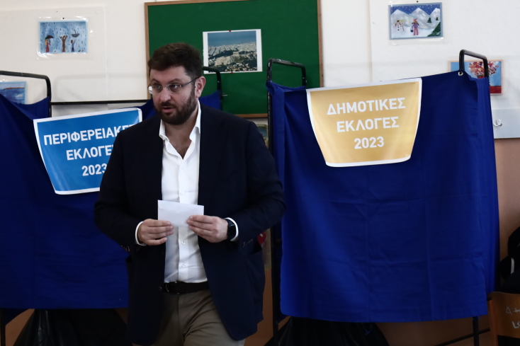 Δήμος Αθηναίων: Ο Κώστας Ζαχαριάδης ψήφισε στον Νέο Κόσμο