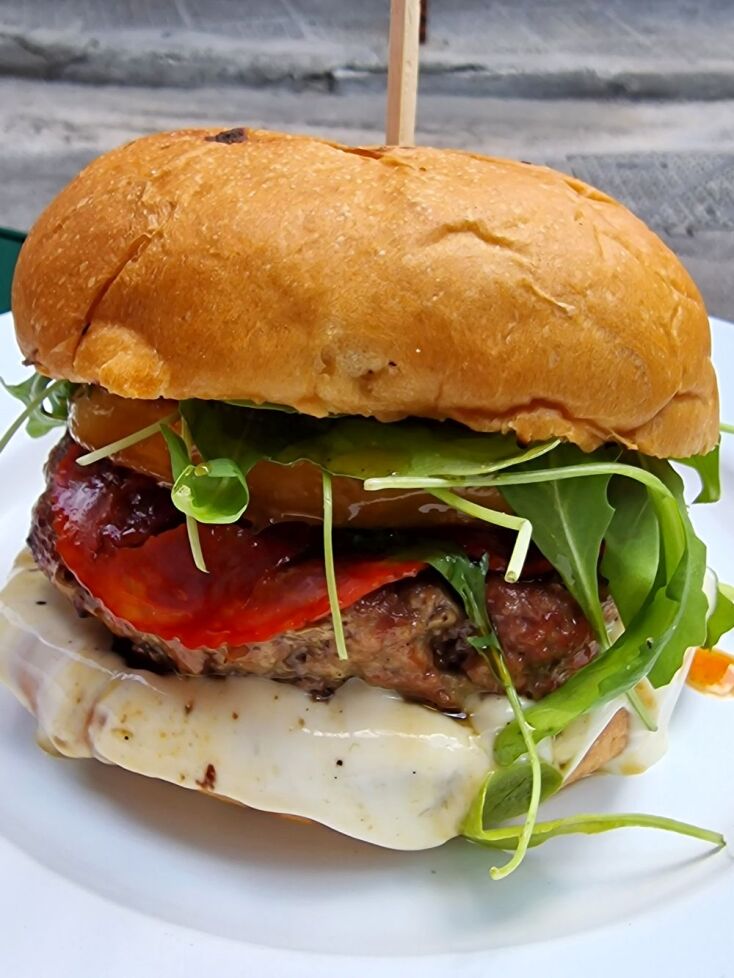 Monster Burgers & Beers