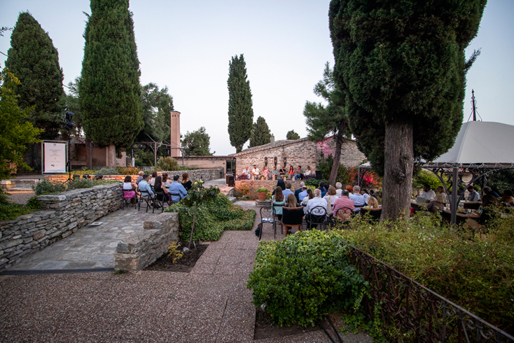 Ένας «αστικός κήπος για μέλισσες» στο σπίτι-μουσείο του Μοχάμεντ Άλι