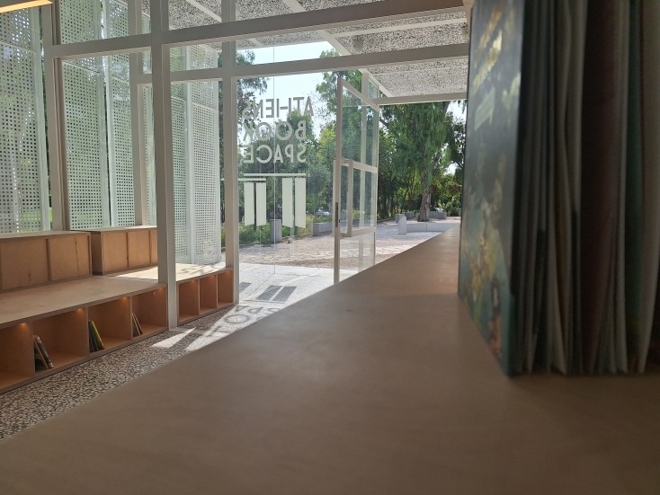 Ο σχεδιασμός του μεριμνά για όλα τα θέματα λειτουργικότητας, αισθητικής, ασφάλειας και βιωσιμότητας