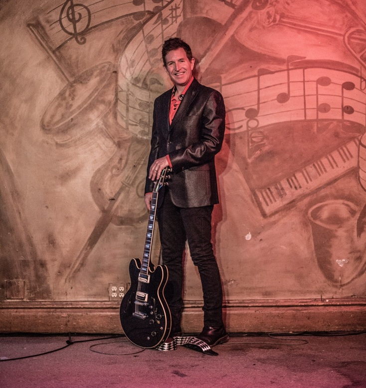 Steve Wynn: Ο τραγουδιστής και κιθαρίστας του γκρουπ The Dream Syndicate μιλάει στην Athens Voice για τη μουσική και τη ζωή του