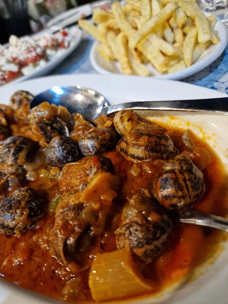 Ουζερί η Κρήτη