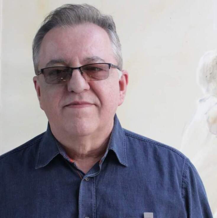 Ο εικαστικός Τάσος Δήμος μιλάει για την ατομική του έκθεση «Το Έπος του ‘40» που παρουσιάζεται στο Πολεμικό Μουσείο από τις 28 Οκτωβρίου