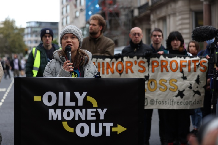 Βρετανία: Συνελήφθη η Γκρέτα Τούνμπεργκ σε μια διαδήλωση με αφορμή το συνέδριο πετρελαϊκών εταιρειών στο Λονδίνο - Τι δήλωσε η Σουηδή ακτιβίστρια για το κλίμα.