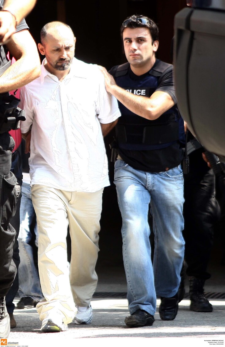 Ο Β.Παλαιοκώστας οδηγείται στον ανακριτή