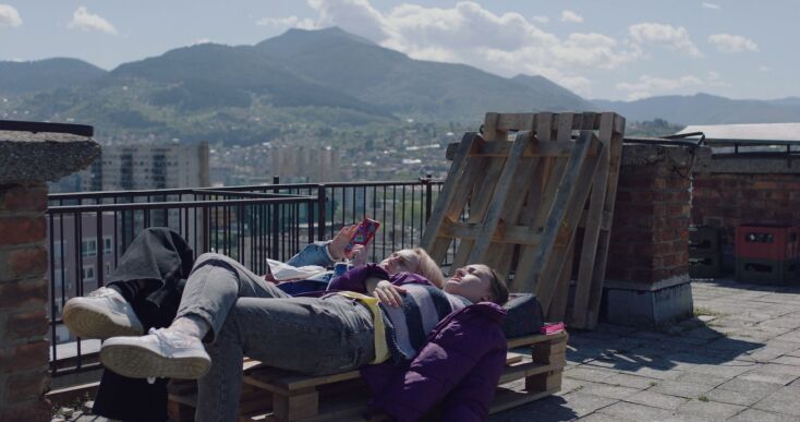 64ο Φεστιβάλ Κινηματογράφου Θεσσαλονίκης: Οι ταινίες που θα προβληθούν στα τμήματα Διεθνές Διαγωνιστικό, Meet the Neighbors+, >>Film Forward και Immersive.