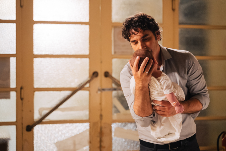 Backstage βίντεο από τα γυρίσματα του «Maestro»