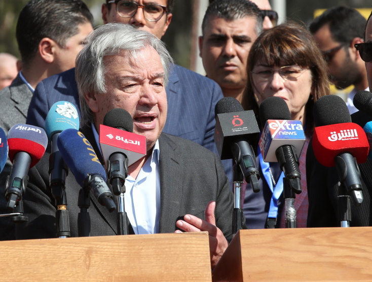 «Αυτά τα φορτηγά δεν είναι απλώς φορτηγά - είναι γραμμή ζωής, είναι η διαφορά ανάμεσα στη ζωή και στον θάνατο για πολλούς ανθρώπους στη Γάζα», είπε ο Γκουτέρες