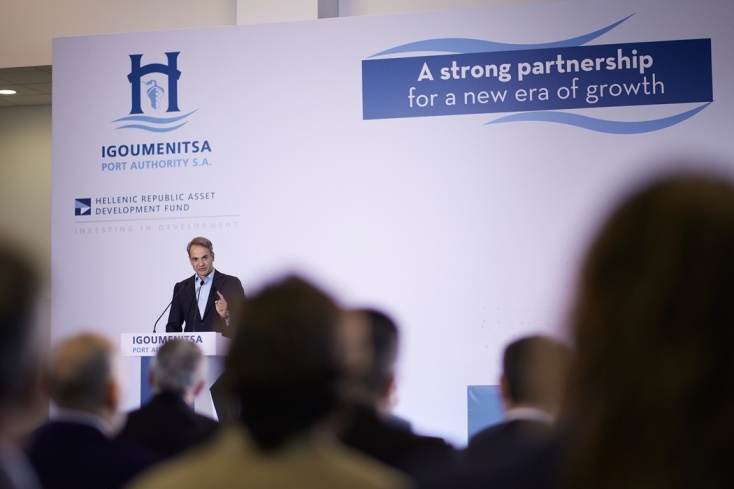 Ο Κυριάκος Μητσοτάκης στην Ηγουμενίτσα για την υπογραφή της σύμβασης πώλησης του 67% του ΟΛΗΓ