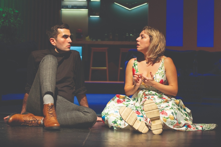 «Όποιος θέλει να χωρίσει να σηκώσει το χέρι του»