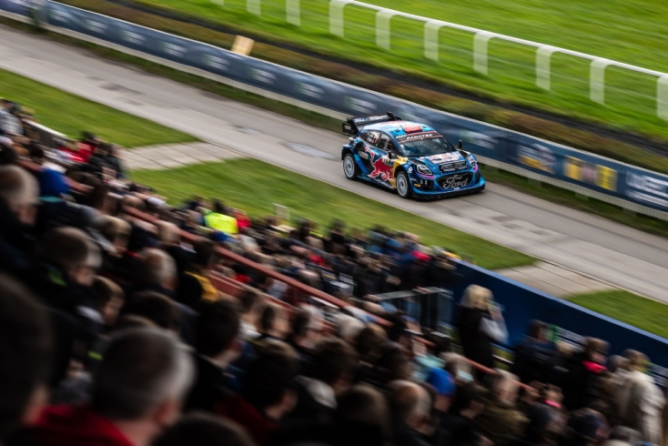 Ράλλυ Κεντρικής Ευρώπης: Δυναμικό ξεκίνημα του Neuville