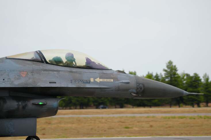 Πάρις Χαρίτος: Ποιος είναι ο Ίκαρος που θα «σκίσει» τον ουρανό της Θεσσαλονίκης την 28η Οκτωβρίου