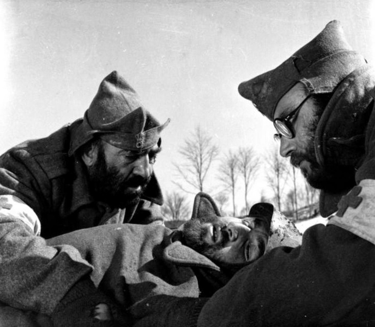 «Ουρανός» του Τάκη Κανελλόπουλου: Η βραβευμένη αντιπολεμική ταινία του 1962, η ιστορία της και το κίνημα του Νέου Ελληνικού Κινηματογράφου.