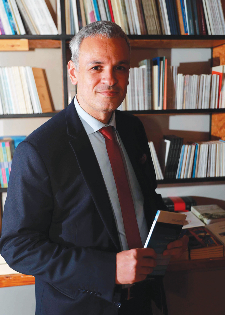 Mάνος Καραγιάννης: Συνέντευξη με αφορμή το βιβλίο του «Το Νέο Πολιτικό Ισλάμ: Ανθρώπινα Δικαιώματα, Δημοκρατία και Δικαιοσύνη» (εκδ. Παπαζήση)