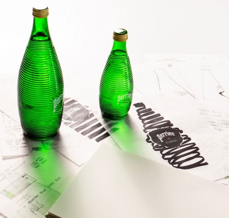 Perrier: Γιορτάζει 160 χρόνια με νέα φιάλη του Φίλιπ Σταρκ - Oρόσημο στην ιστορία συνεργασιών της εταιρείας με καλλιτέχνες.