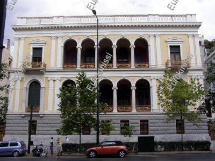 Το Ιλίου Μέλαθρον, επίσης γνωστό ως Μέγαρο Σλήμαν