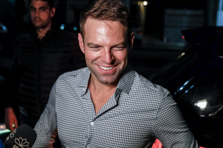 Τα κλικ από το δείπνο Κασσελάκη με Τάιλερ και στελέχη του ΣΥΡΙΖΑ, λίγο πριν τη μάχη της Κεντρικής Επιτροπής