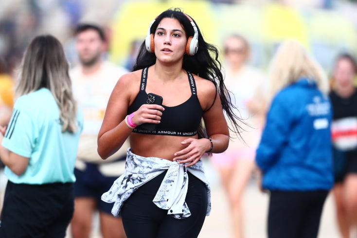 Γέμισαν χρώματα οι δρόμοι της Αθήνας για τον αγώνα των 5 χιλιομέτρων (εικόνες)