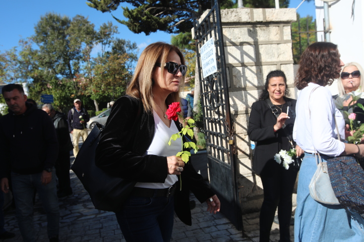 Η Μπέσυ Μάλφα