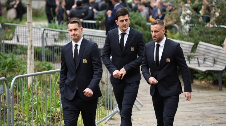 bobby-charlton-manchester