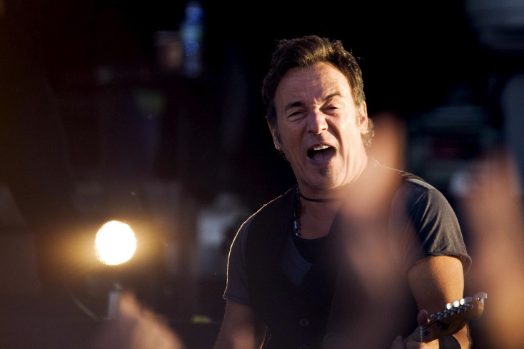 Μπρους Σπρίνγκστιν: Μουσείο αφιερωμένο στον αμερικανό μουσικό - Θα τιμά τη ζωή και την τέχνη του και θα φιλοξενεί τα αρχεία του.