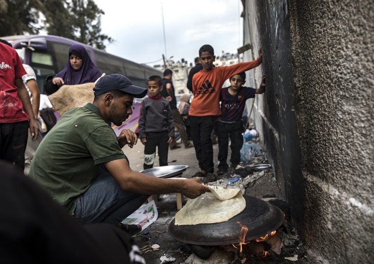 Ισραήλ: Ο υπουργός Οικονομικών του Νετανιάχου καλεί για εθελοντική μετανάστευση των κατοίκων της Γάζας - Εντείνονται οι φόβοι του αραβικού κόσμου για εκτοπισμό.