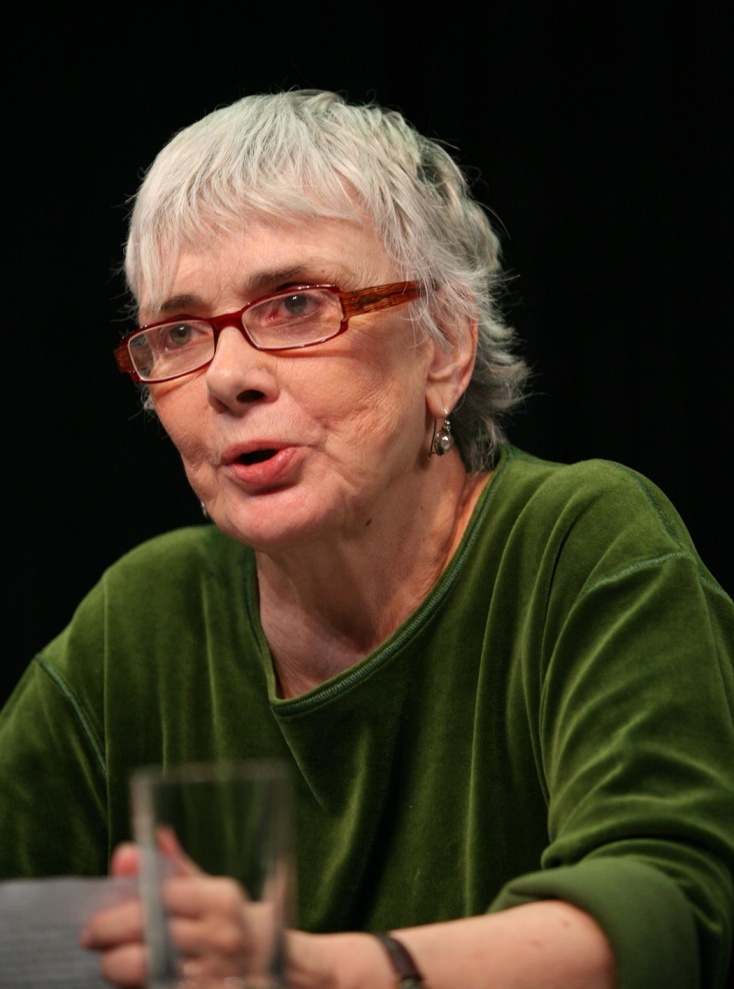 Η ηθοποιός Ξένια Καλογεροπούλου