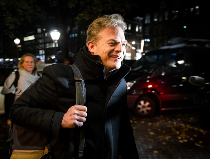 Ολλανδία: Στις κάλπες προσέρχονται οι ψηφοφόροι για ένα εκλογικό θρίλερ που θα καθορίσει τον διάδοχο του Μαρκ Ρούτε στην πρωθυπουργία.