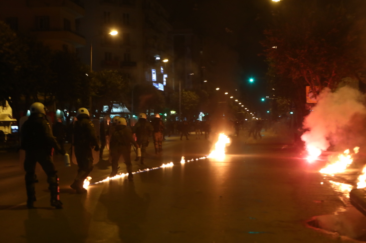 Επεισόδια στη Θεσσαλονίκη μετά την πορεία για το Πολυτεχνείο