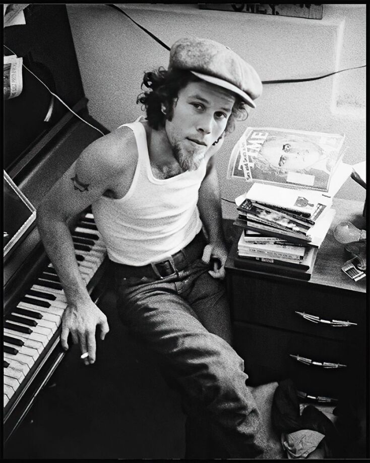 Τομ Γουέιτς - Ίγκι Ποπ: Κοινή ραδιοφωνική εμφάνιση στο BBC - Η εκπομπή σηματοδοτεί την επανένωσή τους μετά το «Καφές και τσιγάρα» του Τζιμ Τζάρμους.