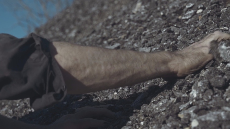 Ελένη Πανουκλιά, "Ιάχη, ιαχή. Το πέρασμα", 2023