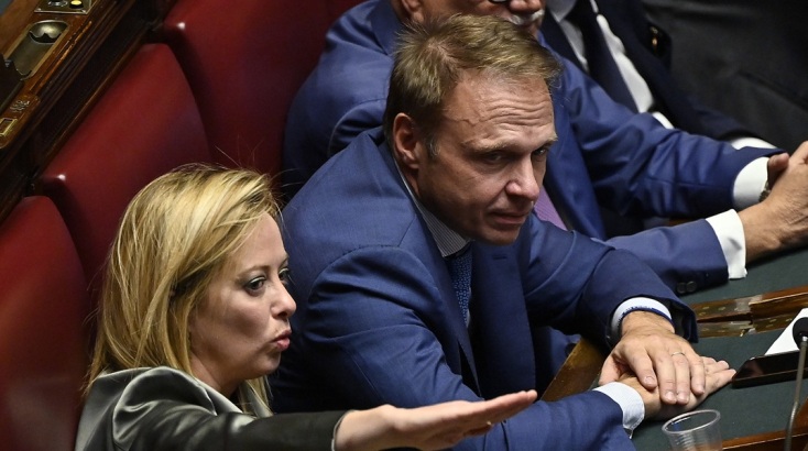 Σάλος στην Ιταλία: Υπουργός απαίτησε από τον μηχανοδηγό τρένου να κάνει στάση εκτός δρομολογίου για να «κατέβει»