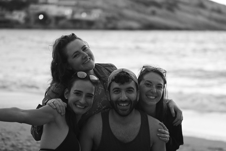 30 άνθρωποι από 20 χώρες ζουν νομαδικά στον Ζάρο της Κρήτης