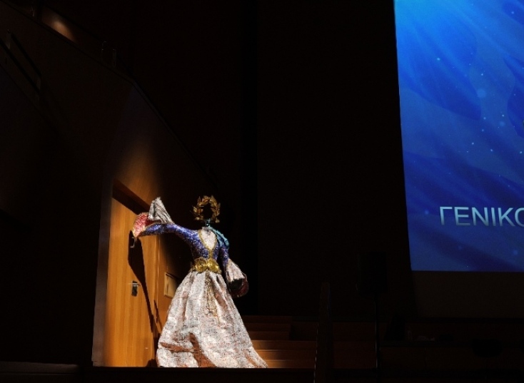 Για δεύτερη συνεχή χρονιά τιμήθηκε ο διεθνής γλύπτης Νίκος Φλώρος από το ΓΕΕΘΑ