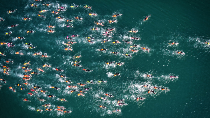 Ο 18ος Χειμερινός Κολυμβητικός Διάπλους Βουλιαγμένης του Ναυτικού Ομίλου Βουλιαγμένης διαξάγεται την Κυριακή 3 Δεκεμβρίου 2023.