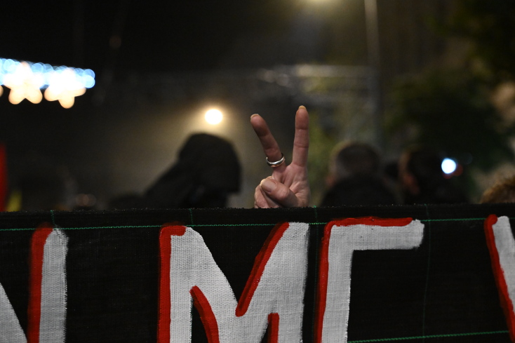 Ξεκίνησε η νέα πορεία για την επέτειο Γρηγορόπουλου στο κέντρο της Αθήνας