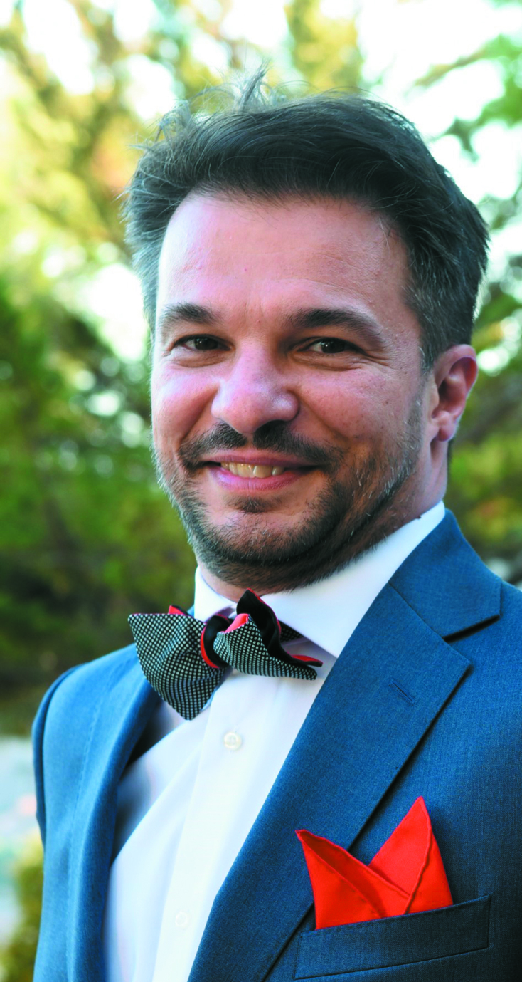 O κ. Θεόφιλος Καρατσουράκης, Ρευματολόγος, Ιατρικός Σύμβουλος Φαρμασέρβ-Lilly.